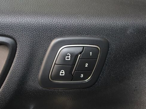 Certified 2020 Ford Escape Titanium image 22