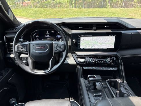 Used 2023 GMC Sierra 1500 AT4X AWD/4WD image 21