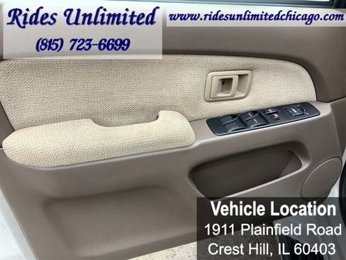 Used 2000 Toyota 4Runner SR5 image 9