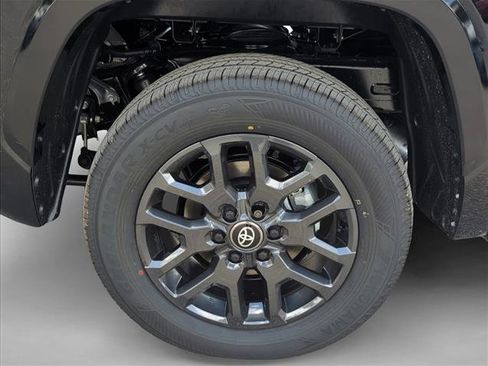 New 2026 Toyota Tundra Platinum AWD/4WD image 9