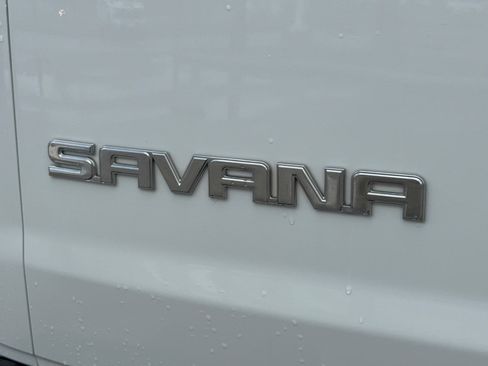 Certified 2025 GMC Savana 2500 w/ Driver Convenience Package RWD image 32