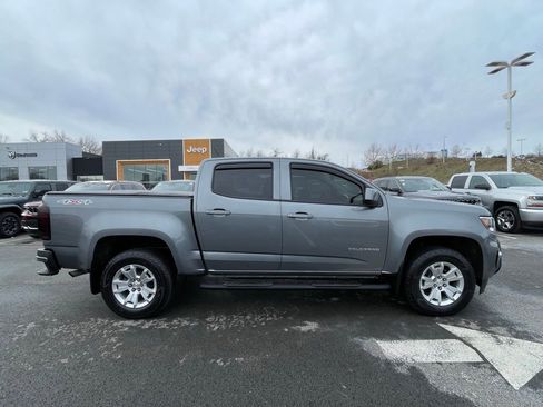 Used 2022 Chevrolet Colorado LT image 2