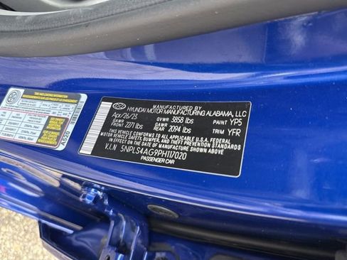 Used 2023 Hyundai Elantra SEL w/ Convenience Package image 27