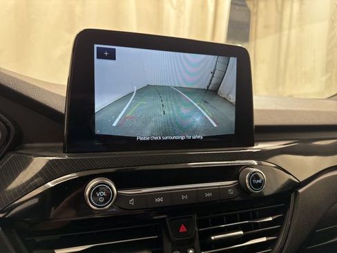 Used 2025 Ford Escape ST-Line image 27