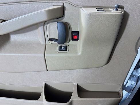 New 2025 Chevrolet Express 3500 w/ Driver Convenience Package image 13