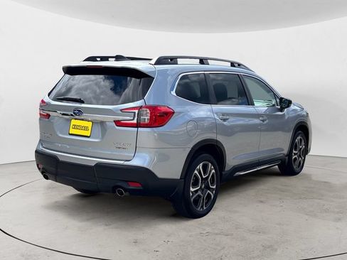 Certified 2024 Subaru Ascent Limited AWD/4WD image 5