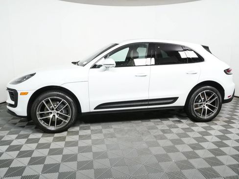 New 2026 Porsche Macan AWD/4WD image 9