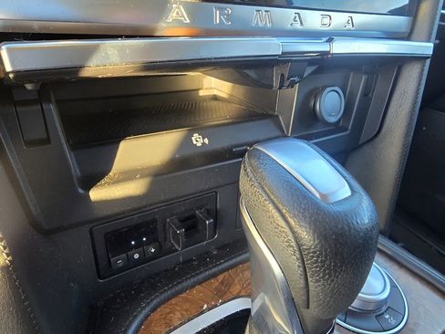 Used 2021 Nissan Armada SL w/ Captain's Chairs Package image 22