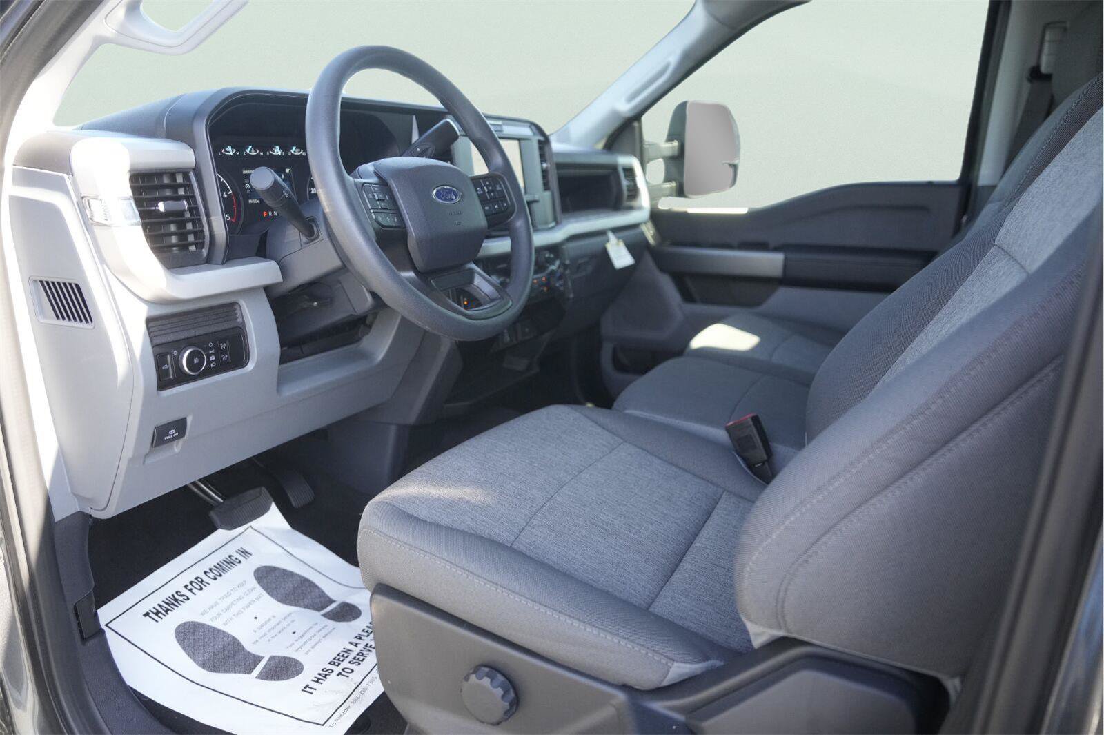 Used 2026 Ford F250 XL w/ STX Appearance Package AWD/4WD image 8