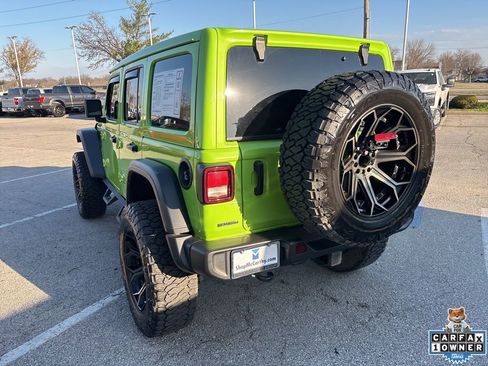Used 2024 Jeep Wrangler Unlimited Sport AWD/4WD image 18