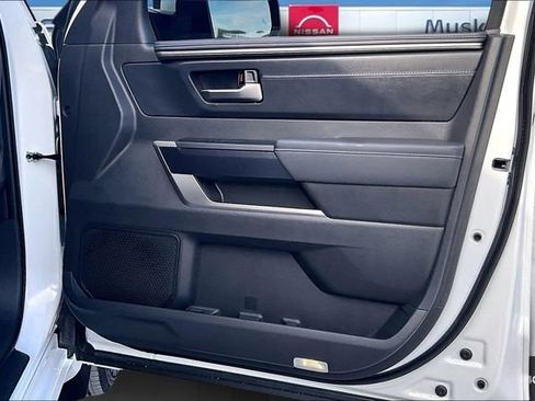 Used 2026 Toyota Sequoia Platinum image 26