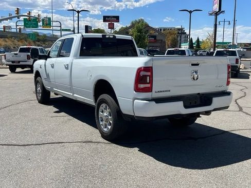 Used 2024 RAM 3500 Laramie AWD/4WD image 5