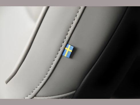 New 2026 Volvo XC90 B6 Plus w/ Protection Package Premier image 39