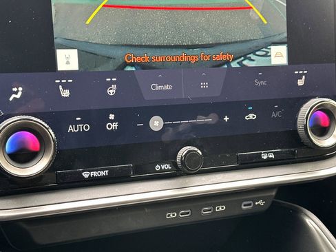 Certified 2024 Lexus RZ 300e Premium image 19