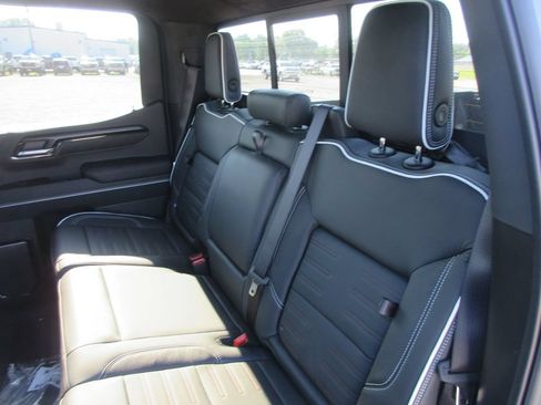 New 2026 GMC Sierra 1500 AT4X AWD/4WD image 13