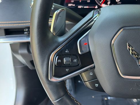 Used 2020 Chevrolet Corvette Stingray Preferred Cpe w/ 2LT Preferred Equipment Group RWD image 35