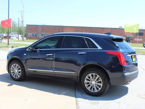 Used 2017 Cadillac XT5 Luxury w/ Driver Awareness Package image 8
