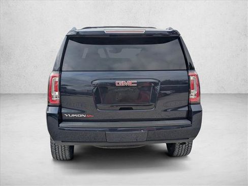 Used 2019 GMC Yukon SLT w/ Premium Edition image 4