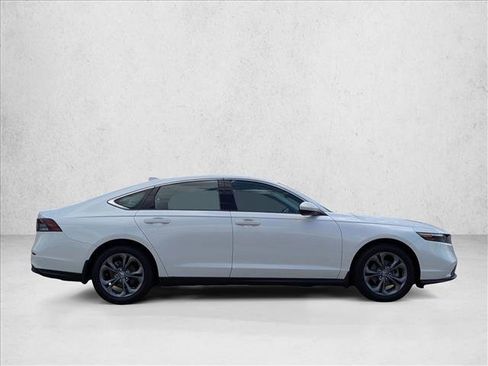 Used 2024 Honda Accord EX image 4