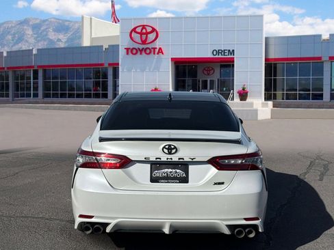 Used 2020 Toyota Camry XSE w/ Navigation Package FWD image 4