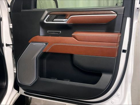 Used 2023 GMC Sierra 1500 Denali Ultimate image 12