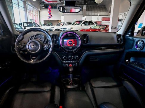 Used 2019 MINI Cooper Countryman S w/ Premium Package image 32