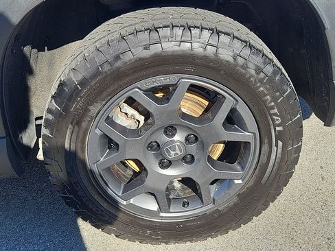 Used 2024 Honda Pilot TrailSport image 28