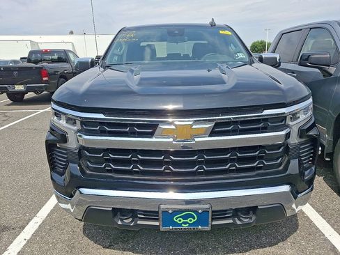 Certified 2023 Chevrolet Silverado 1500 LT AWD/4WD image 2