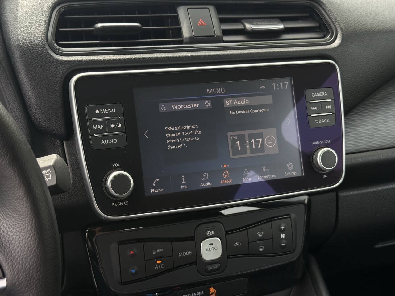 Used 2025 Nissan Leaf SV Plus FWD image 16