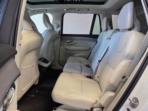 New 2026 Volvo XC90 B6 Ultra w/ Protection Package AWD/4WD image 12