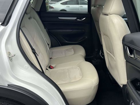 Used 2019 MAZDA CX-5 Touring FWD image 7