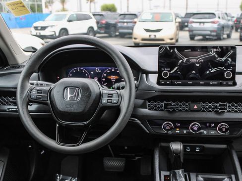 Certified 2025 Honda Accord LX image 13
