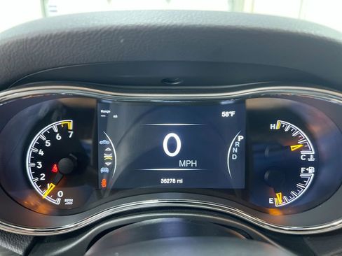 Used 2020 Jeep Grand Cherokee Limited w/ Luxury Group II image 11