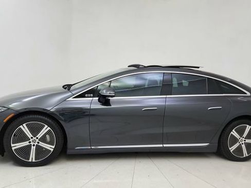 Used 2023 Mercedes-Benz EQS 450+ Sedan image 3