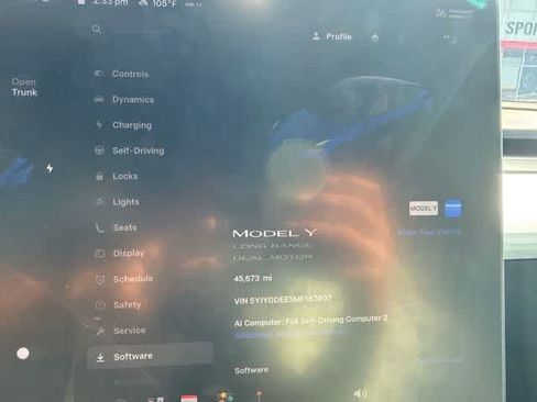 Used 2021 Tesla Model Y Long Range AWD/4WD image 5