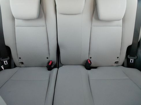 Used 2021 Honda HR-V LX image 13