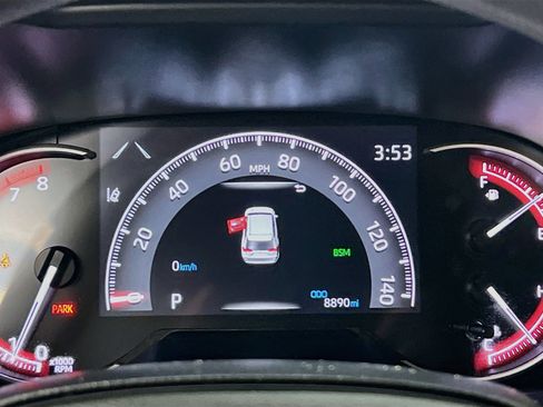 Used 2025 Toyota RAV4 XLE w/ Convenience Package FWD image 22