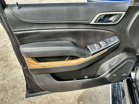 Used 2019 GMC Yukon XL Denali w/ Denali Ultimate Package image 21