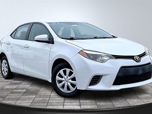 Used 2015 Toyota Corolla LE image 12