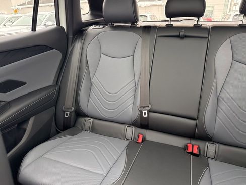 New 2026 Volkswagen Tiguan SE R-Line AWD/4WD image 13