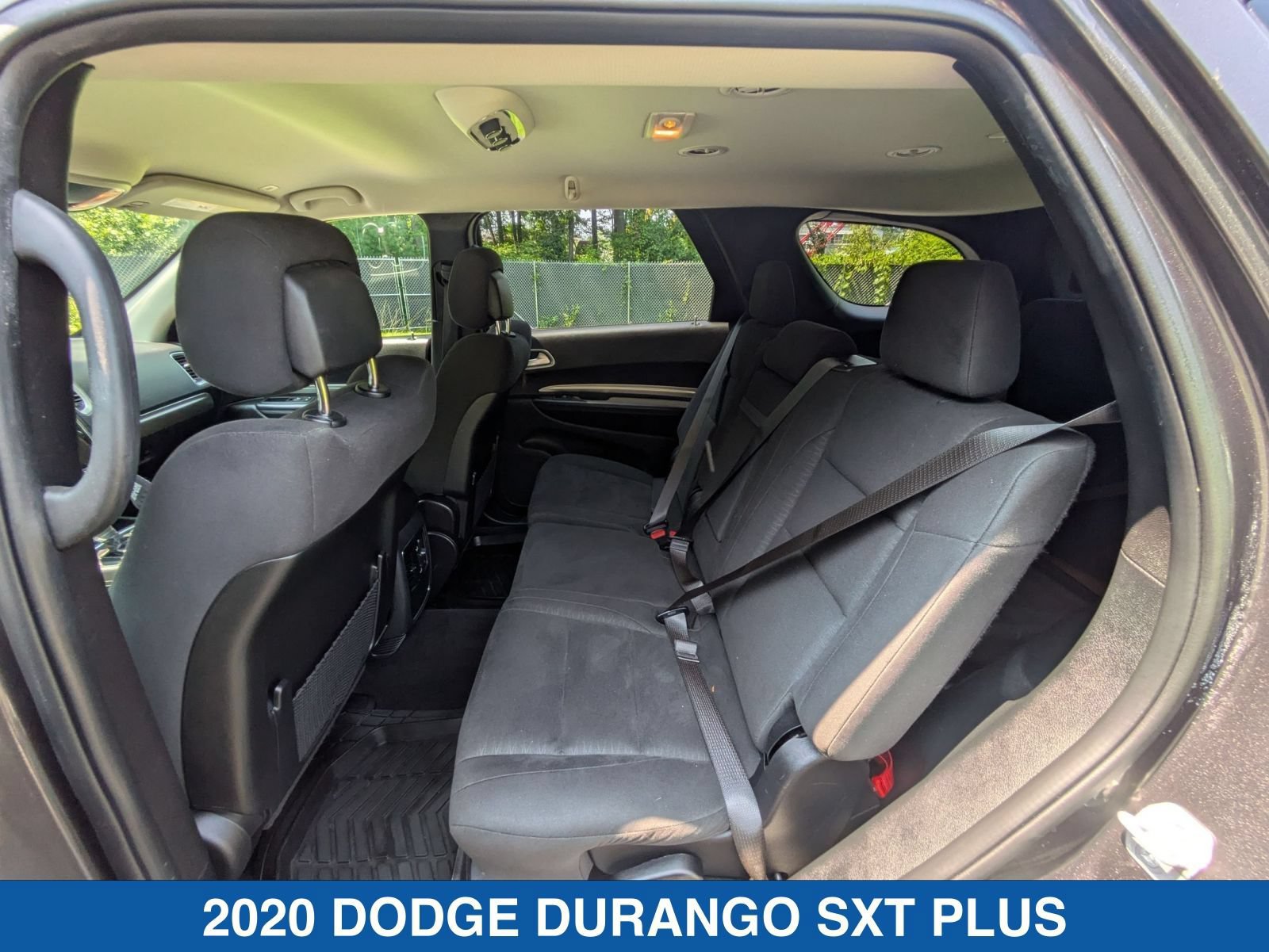 Used 2020 Dodge Durango SXT AWD/4WD image 30