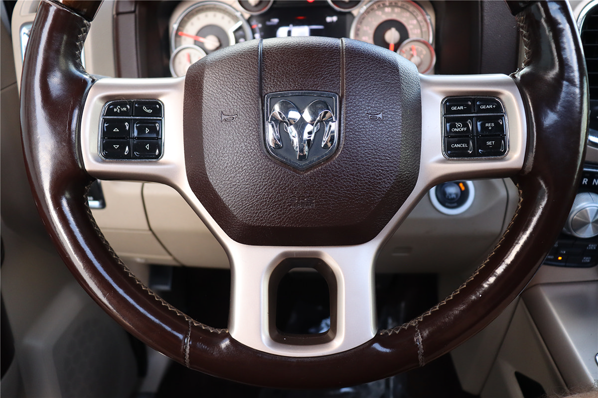Used 2013 RAM 1500 Laramie Longhorn w/ Convenience Group AWD/4WD image 40