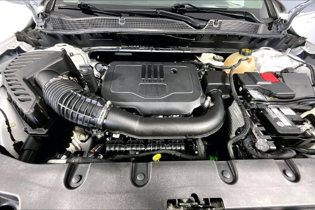 Used 2023 Chevrolet Blazer LT FWD image 11