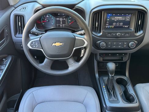 Used 2022 Chevrolet Colorado W/T w/ Custom Special Edition image 17