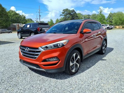 Used 2016 Hyundai Tucson Limited w/ Option Group 03 image 2