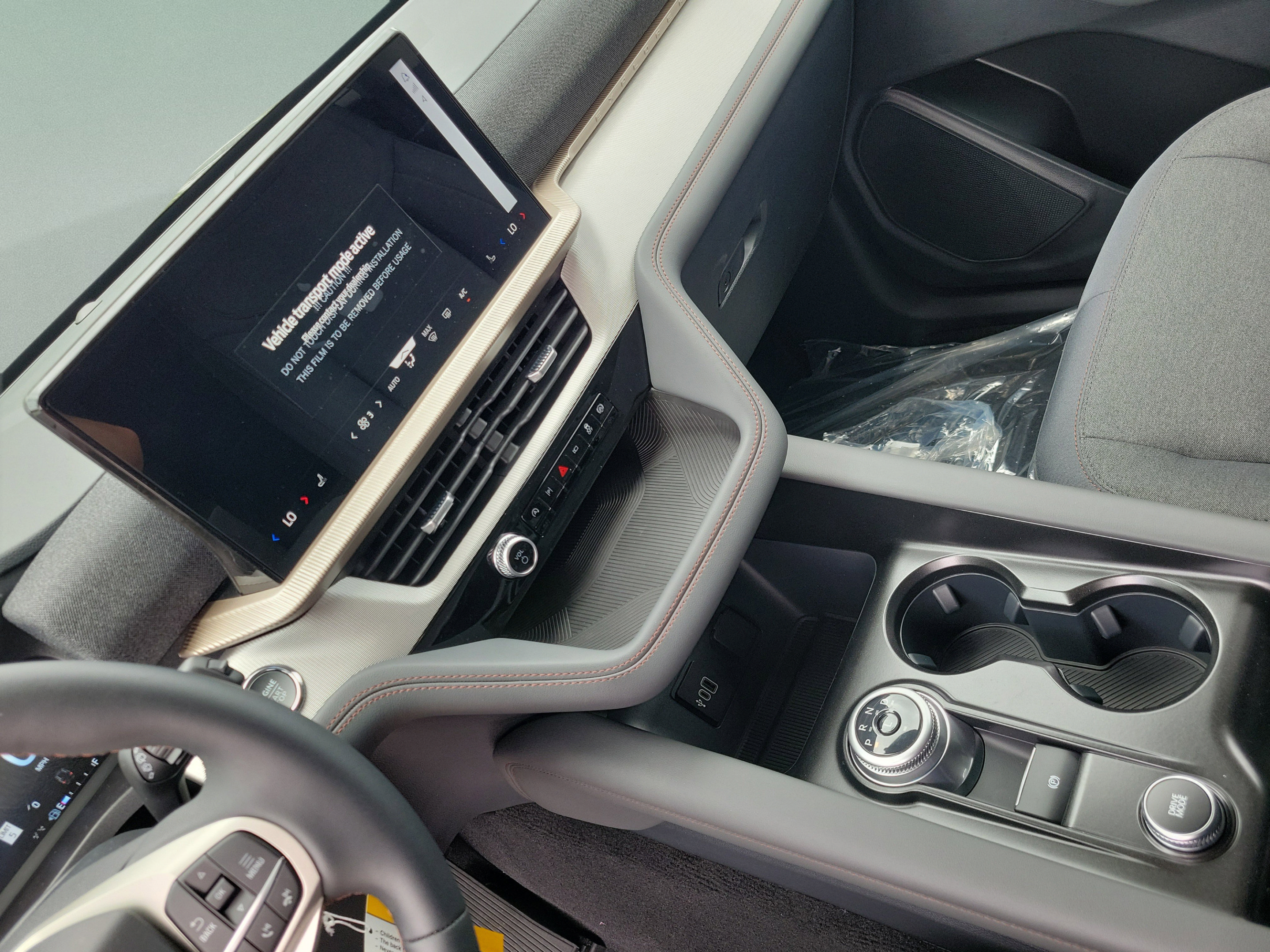 New 2026 Ford Explorer Active RWD image 29