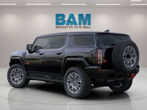 New 2024 GMC Hummer EV 3X w/ LPO, Illumination Package image 6