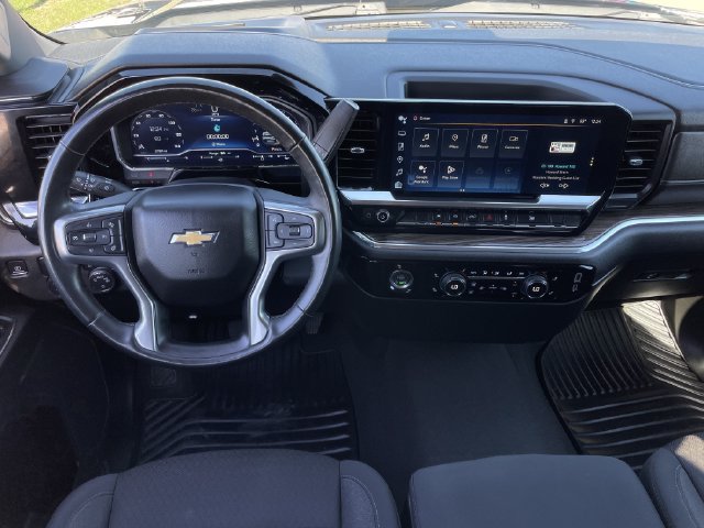 Used 2023 Chevrolet Silverado 1500 LT RWD image 11