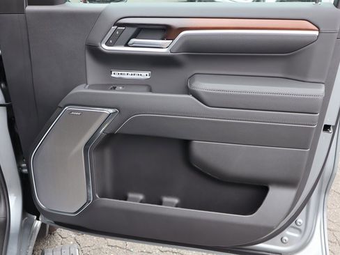 New 2025 GMC Sierra 1500 Denali image 25