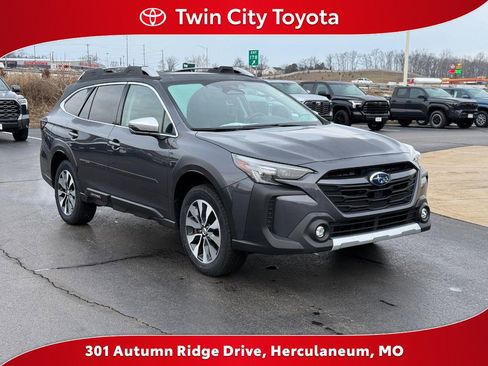 Used 2024 Subaru Outback Touring XT image 1